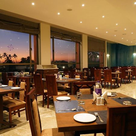 Vits The Somnath Gateway Hotel Buitenkant foto