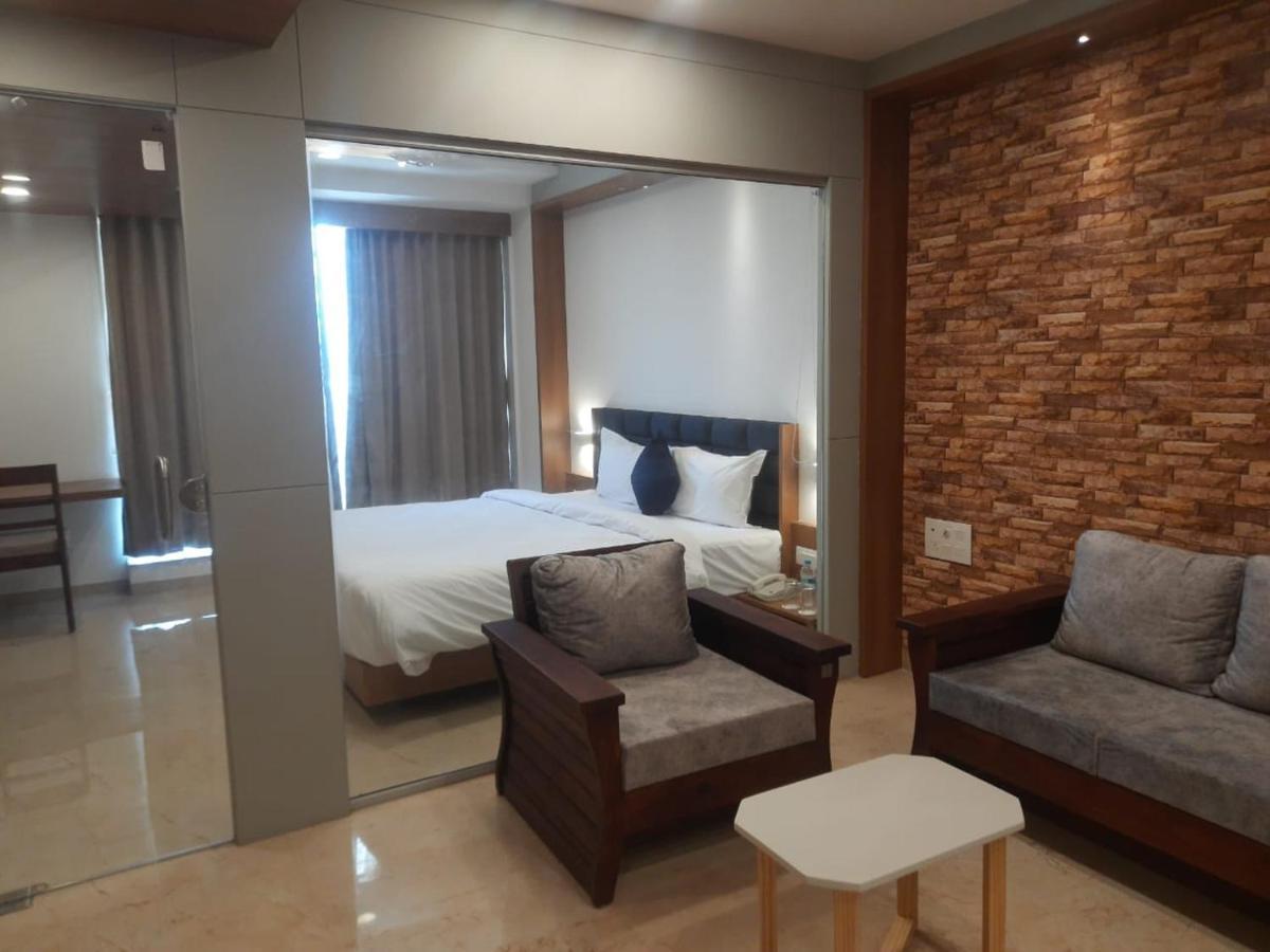 Vits The Somnath Gateway Hotel Buitenkant foto