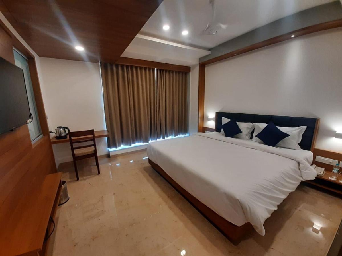 Vits The Somnath Gateway Hotel Buitenkant foto