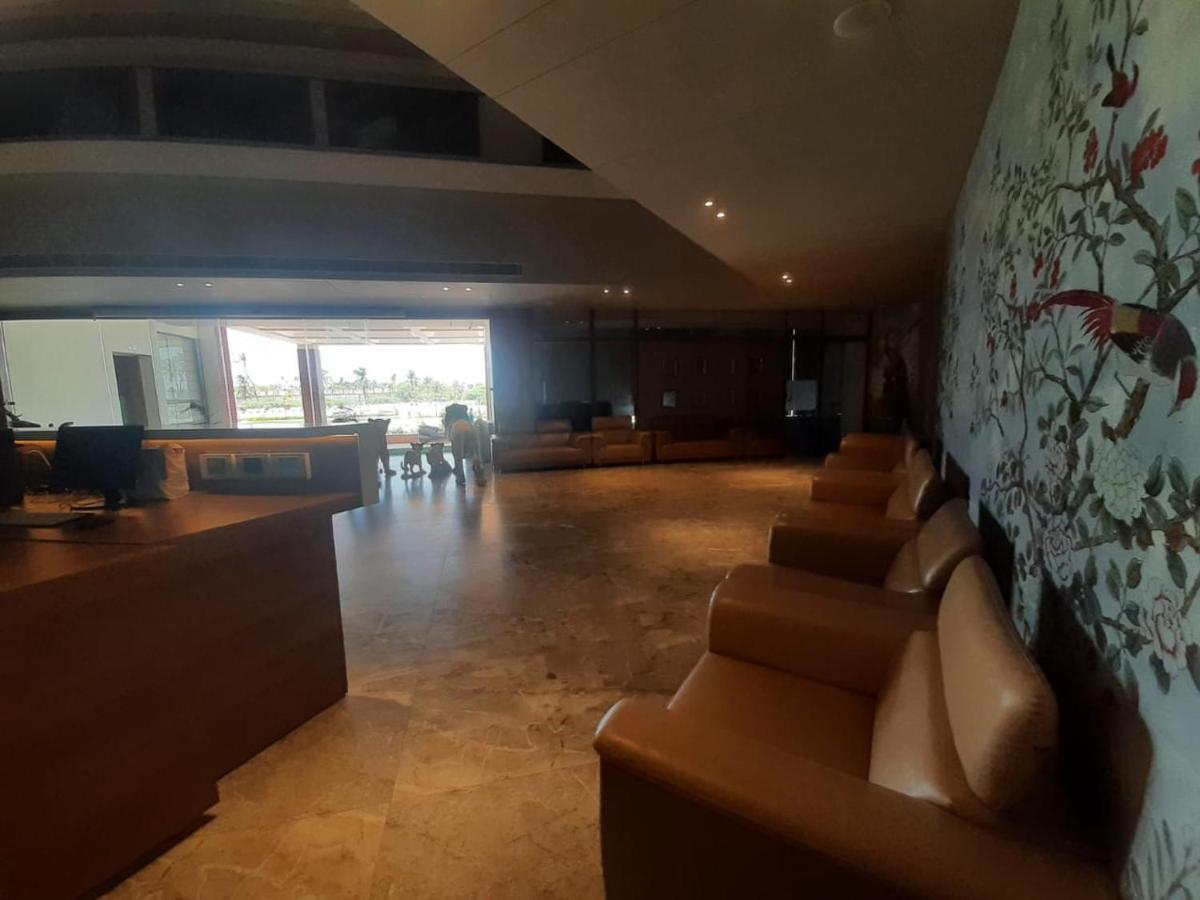 Vits The Somnath Gateway Hotel Buitenkant foto