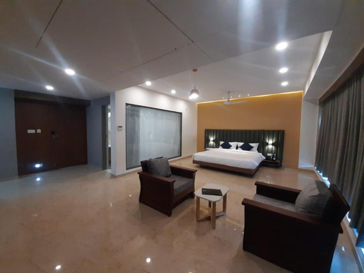 Vits The Somnath Gateway Hotel Buitenkant foto