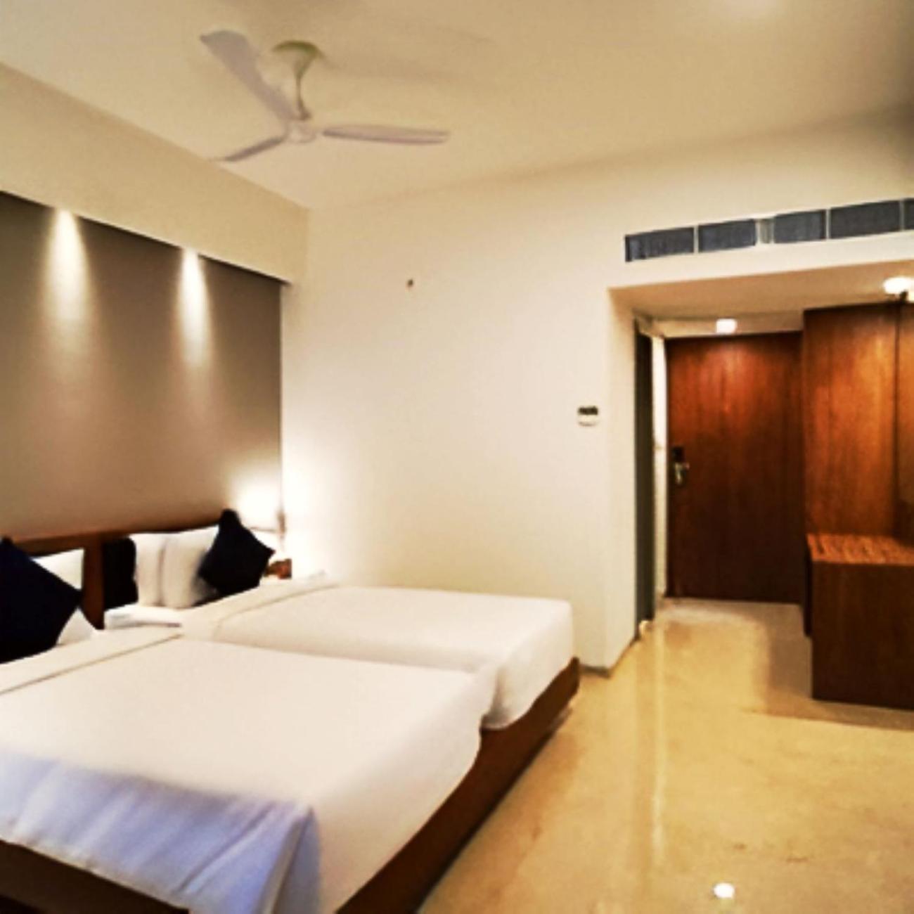 Vits The Somnath Gateway Hotel Buitenkant foto